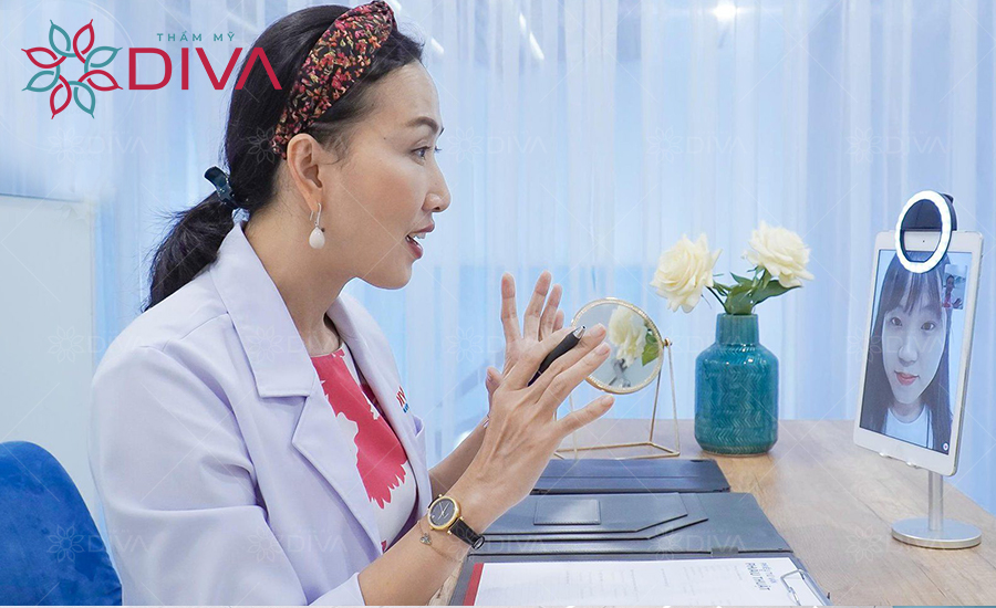 Bạn có thể tư vấn trực tuyến với Y bác sĩ tại Thẩm mỹ DIVA Đà Nẵng thông qua hình thức Tư vấn Online.